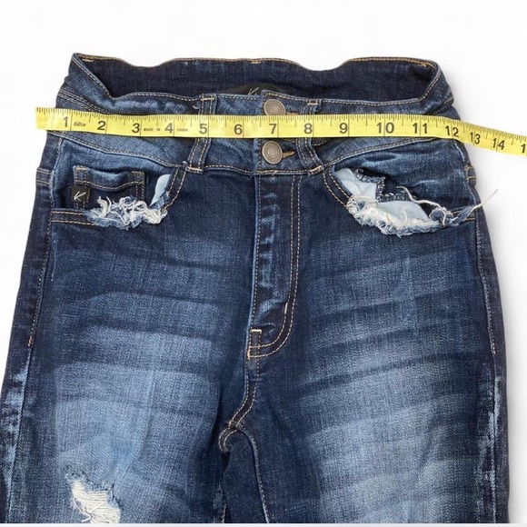3/$15 KanCan High Rise Super Distressed Skinny Jeans, Dark Wash, Women’s 24 - Picture 5 of 7